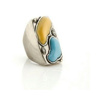 JewelMint Seventies Flair Ring *** BRAND NEW